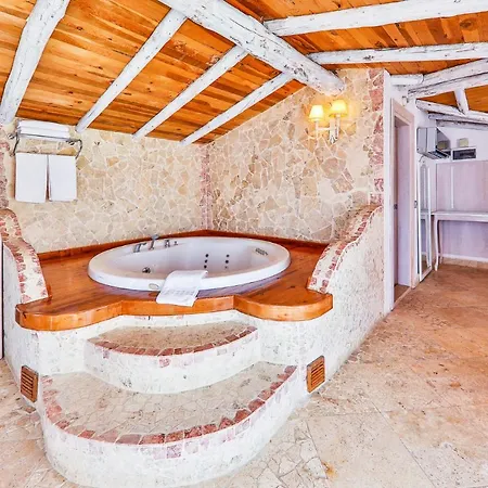 Hotel Kalkan Likya & *