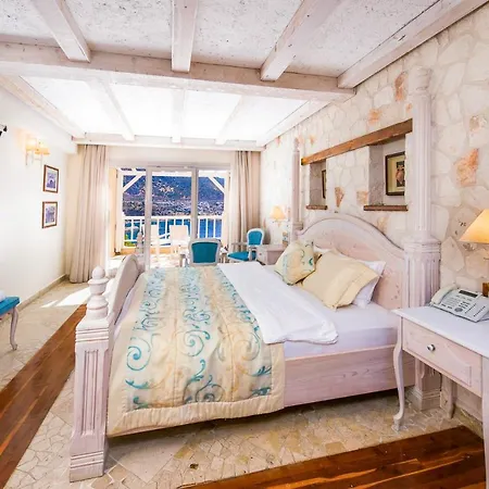 فندق Kalkan Likya Bay كاس